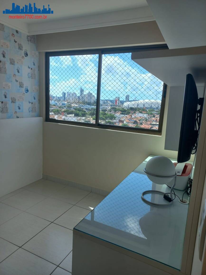 Apartamento à venda com 3 quartos, 85m² - Foto 10